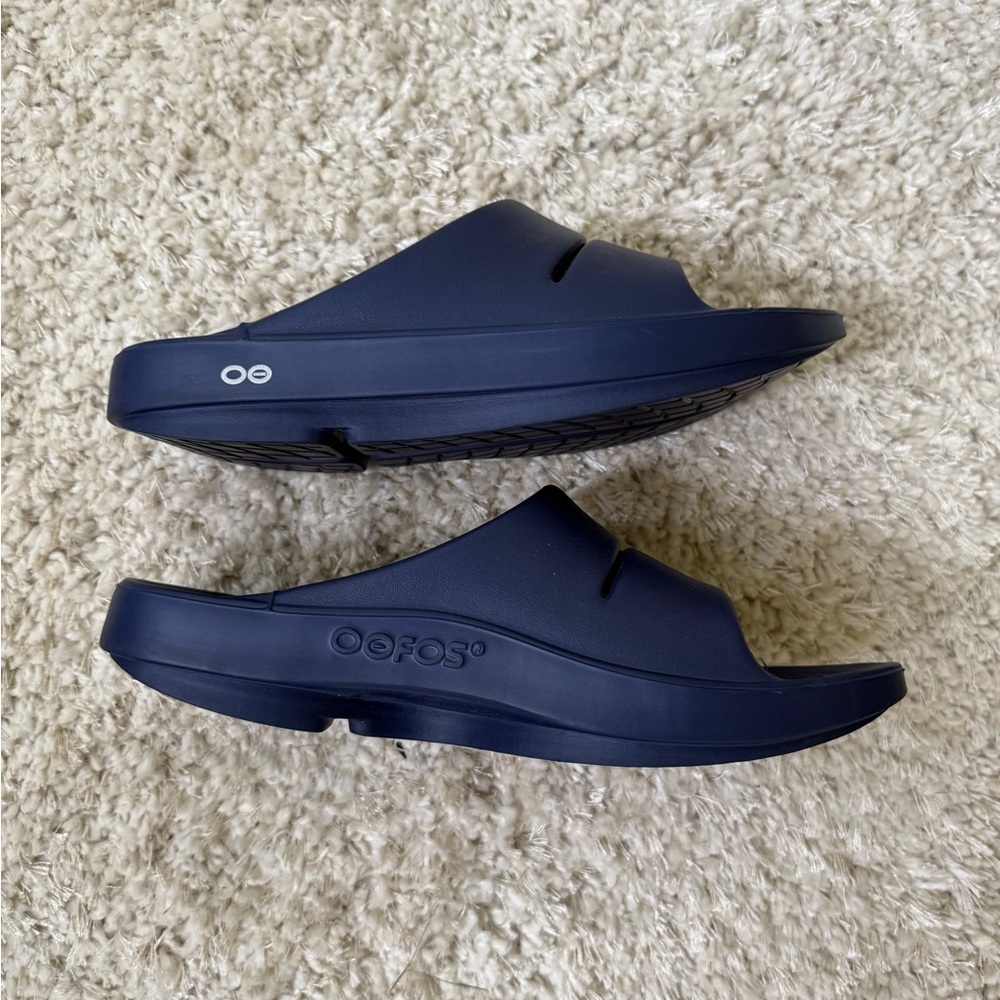 Oofos Women’s OOAHH Slide Sandal - Navy